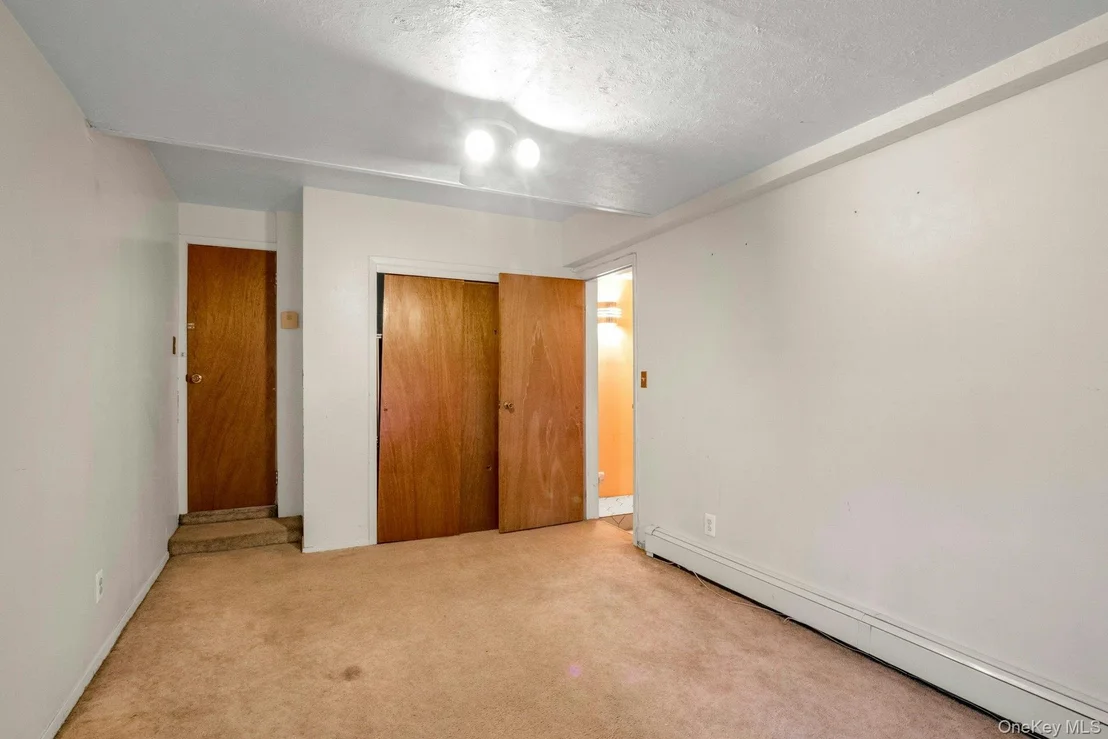 Photo of 1103 Stadium Avenue