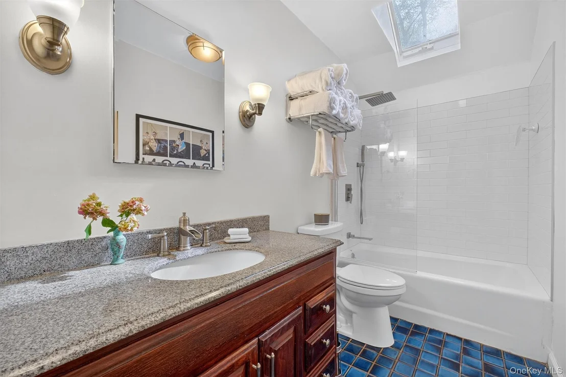 Photo of 6 Beech Trail