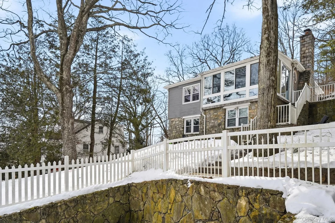 Photo of 718 Hill Drive