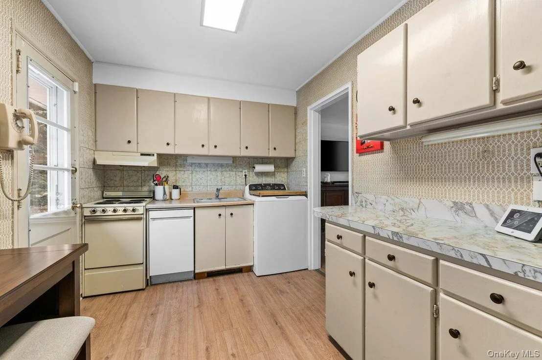 Photo of 22 Greenway Circle
