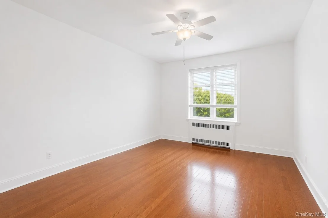 Photo of Unit 2D at 824 Palmer