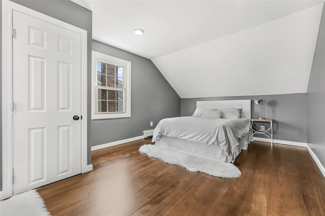 Photo of 223 Pershing Parkway
