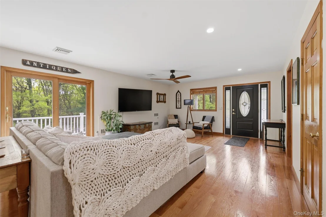 Photo of 128 Sawmill Road