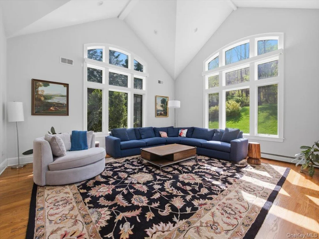 Photo of 608 Palmer Drive