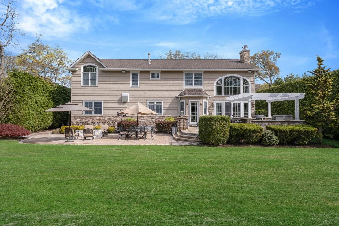 Photo of 184 Hickory Lane