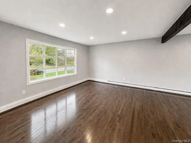 Photo of 7 Jonathan Drive