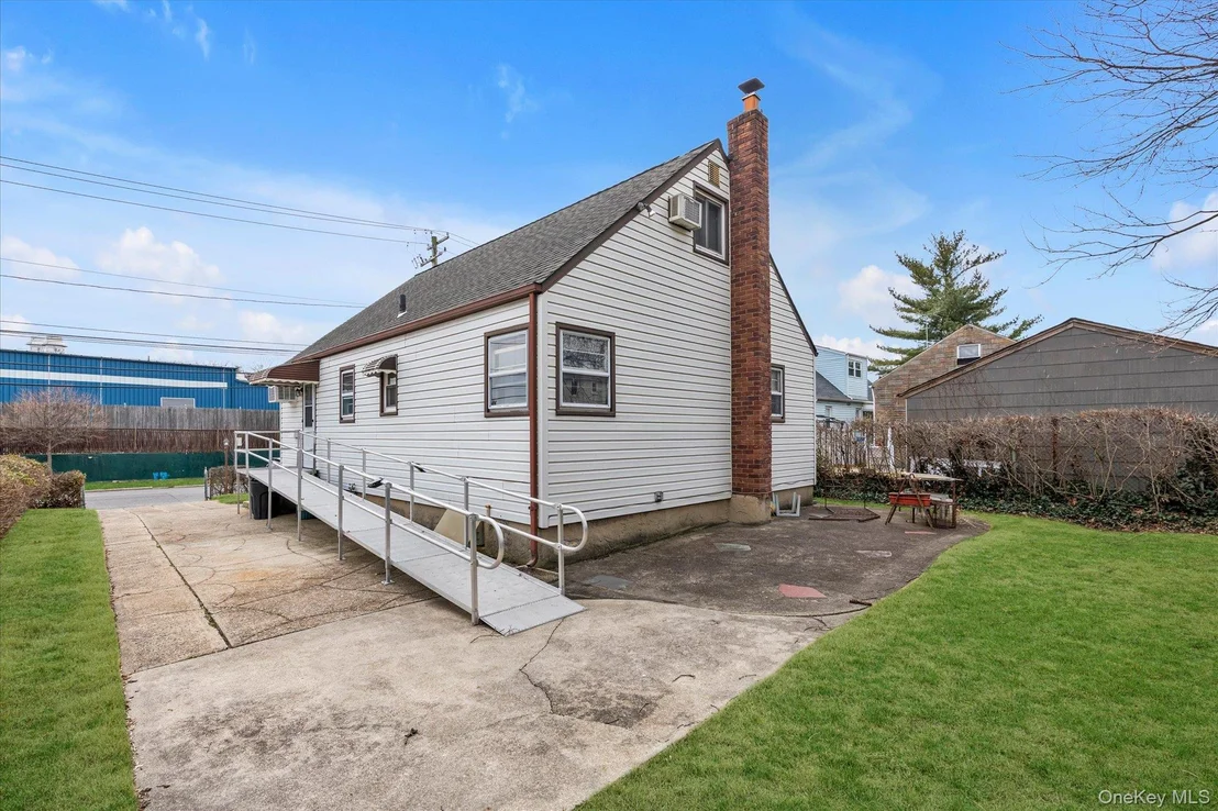 Photo of 20 Hunter Avenue