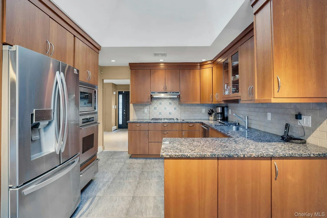 Photo of 48 Randolph Drive