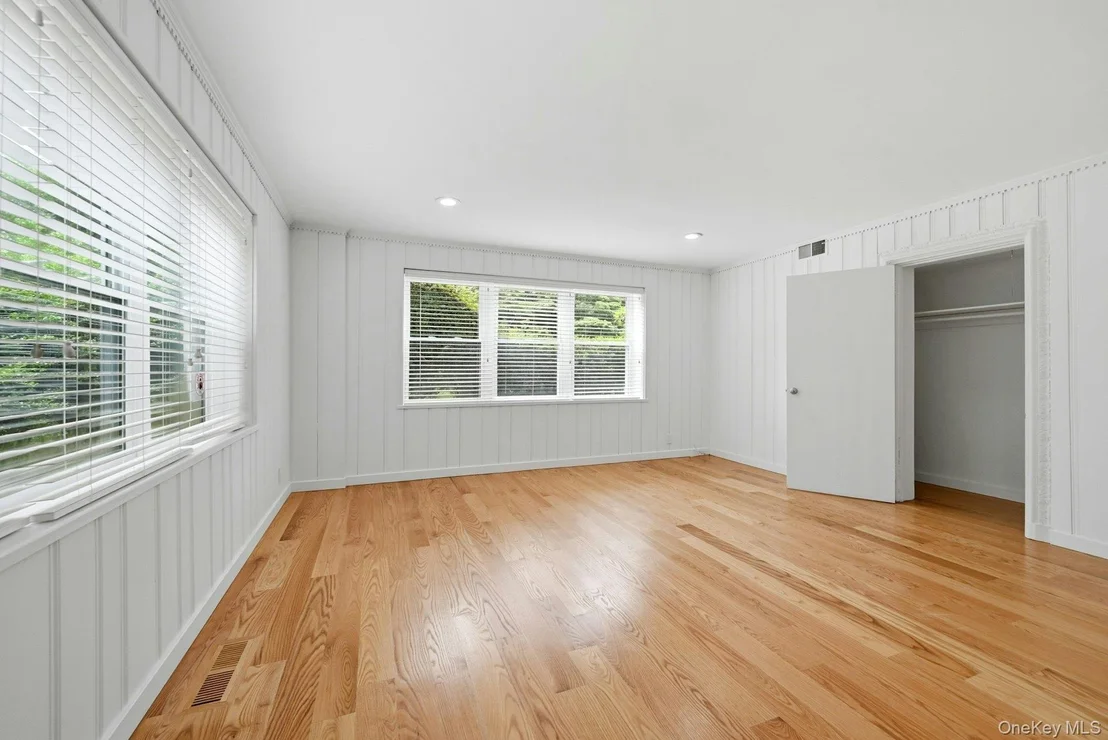 Photo of 39 Upper Drive