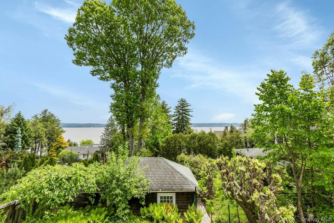 Photo of 32 Laveta Place