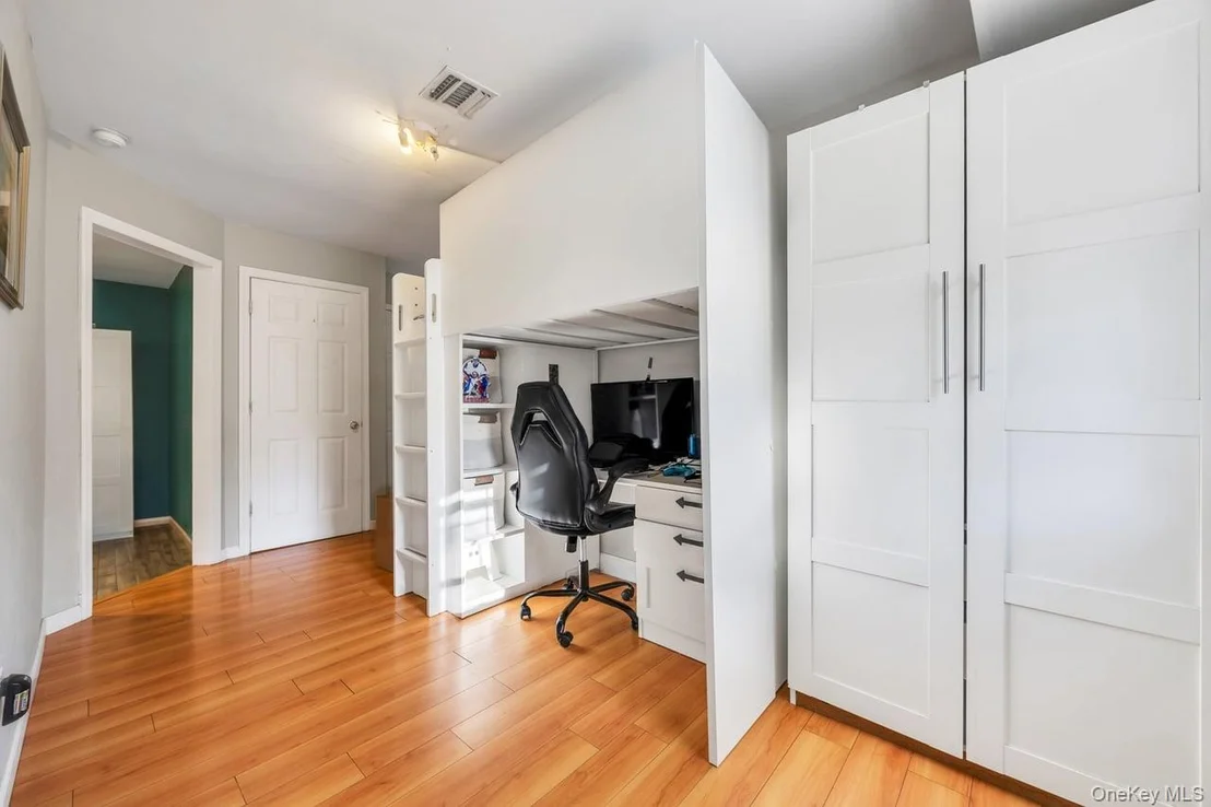 Photo of 4 Jerome Street