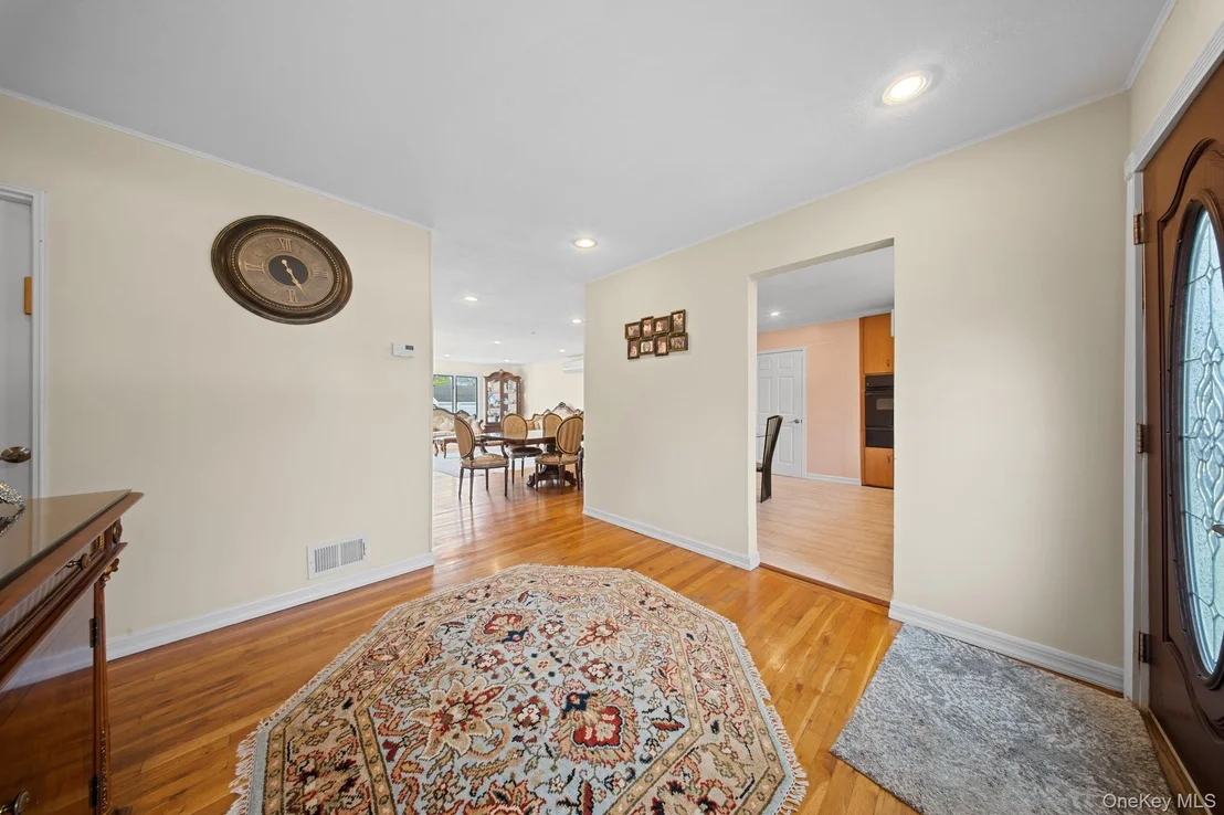 Photo of 21 Peter Lane