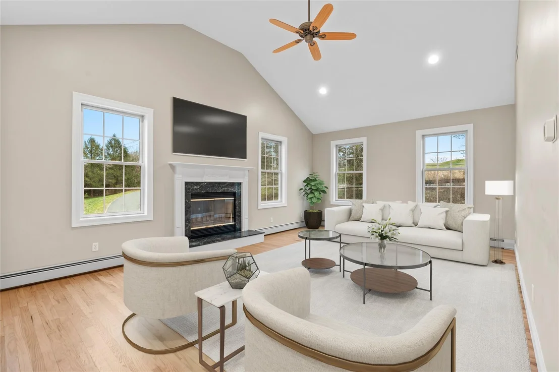 Photo of 160 Simpson Road