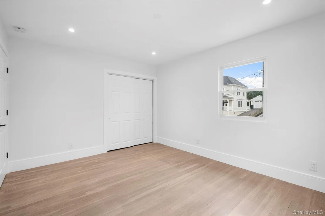 Photo of 313 Sixth Avenue