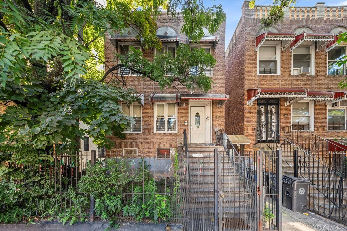 Photo of 1814 Phelan Place