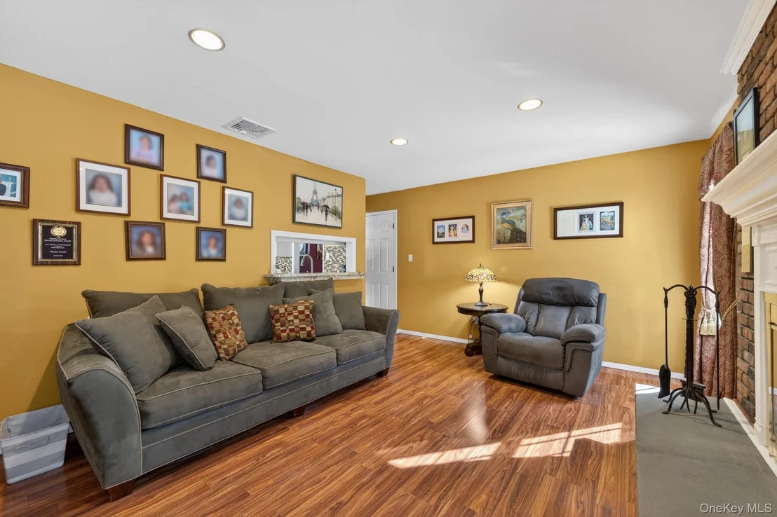 Photo of 18 Hill Lane