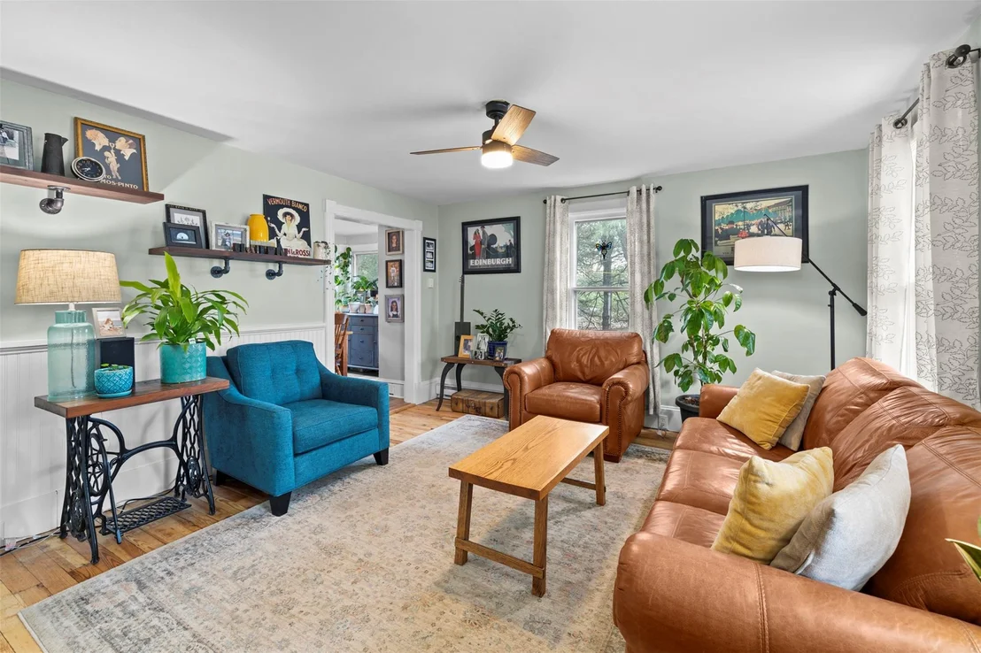 Photo of 11 Maple Street