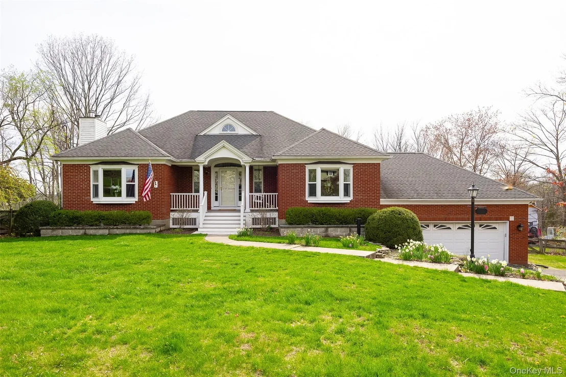 Photo of 102 Beaver Road