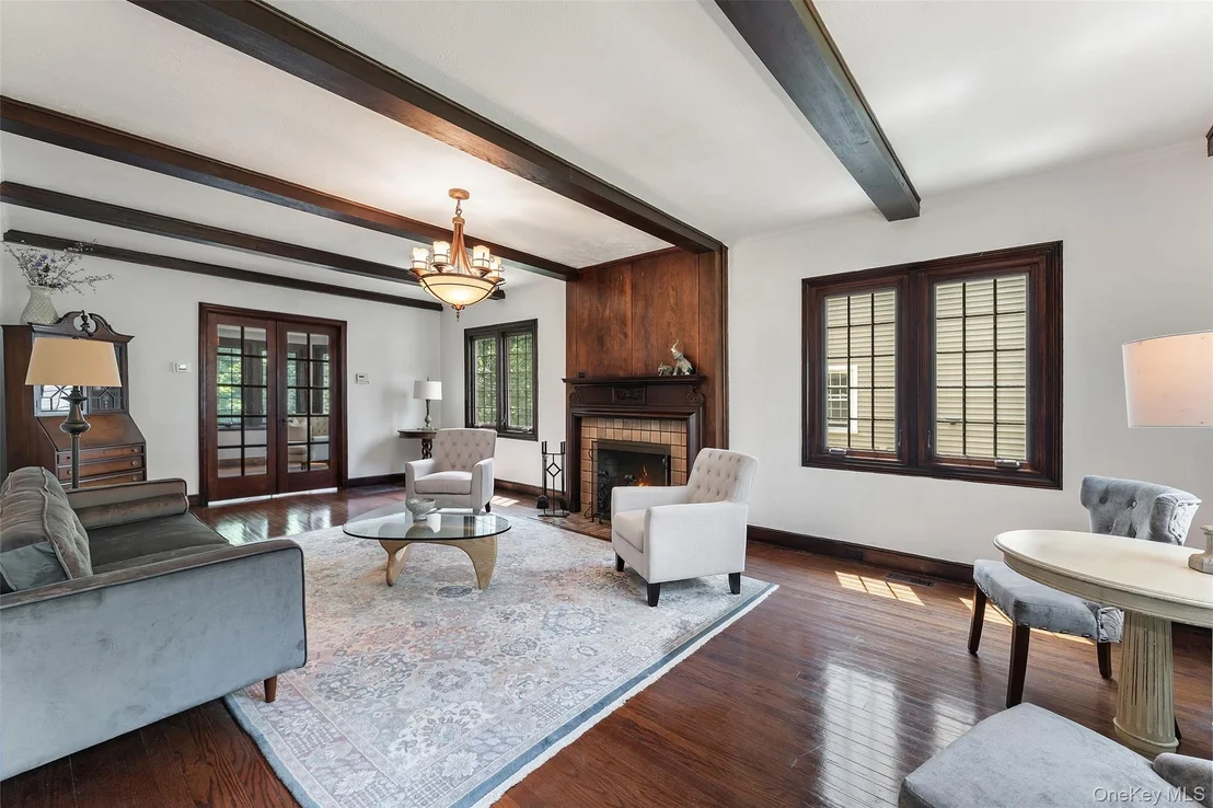 Photo of 40 Parkview Drive