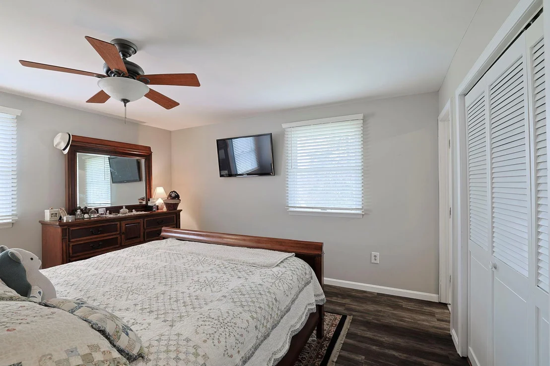 Photo of 2 Blue Jay Drive
