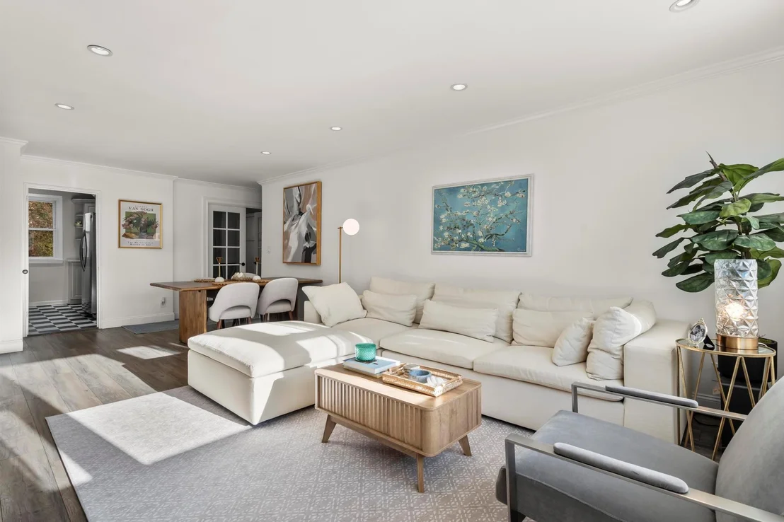 Photo of Unit D at 55 Avon Circle