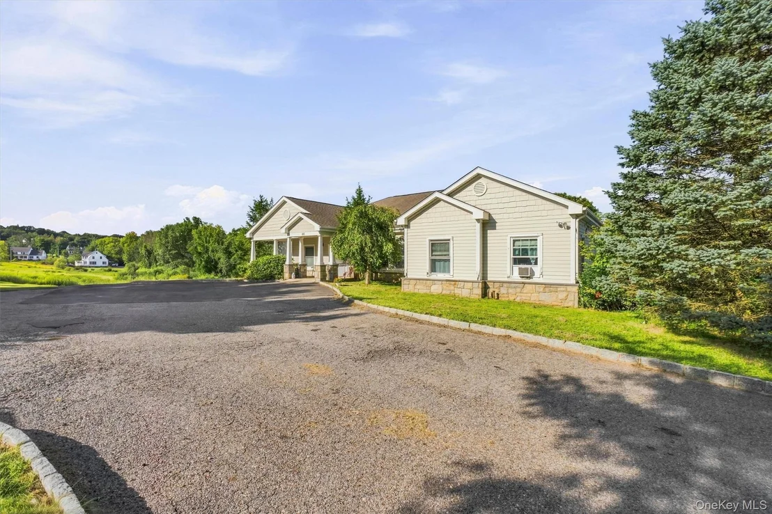 Photo of 180 Simpson Road