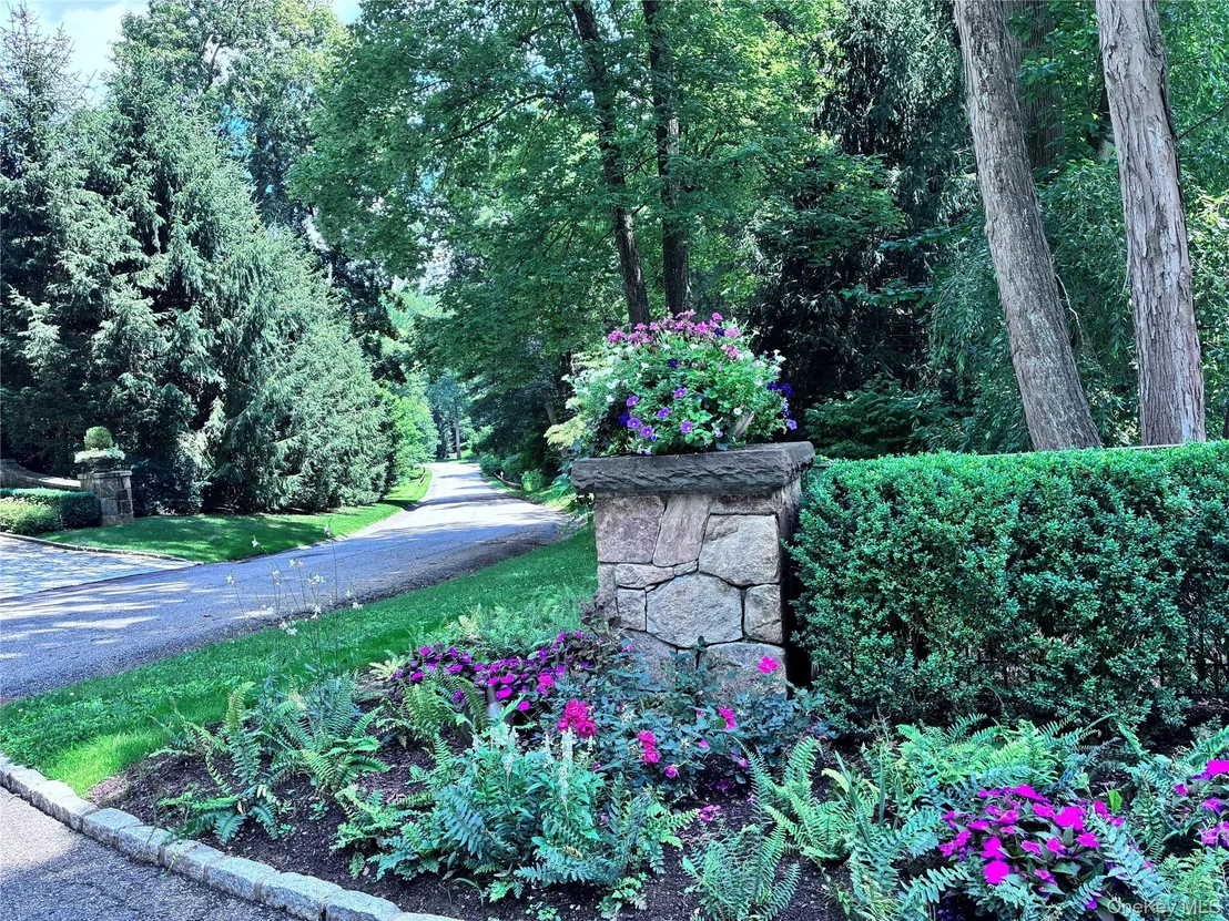 Photo of 28 John Cross Road