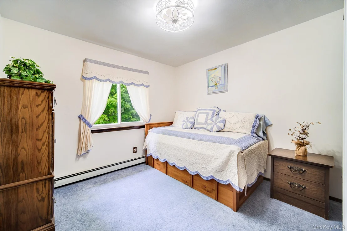 Photo of 1 Tanglewood Lane