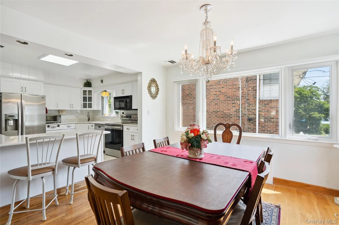 Photo of 402 Maple Street
