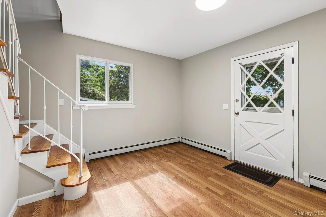 Photo of 244 Lakeside Trail