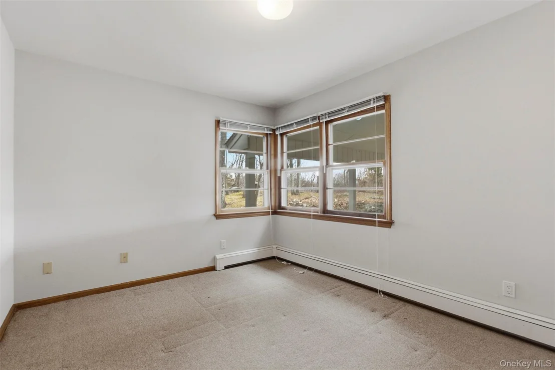 Photo of 27 Allapartus Circle