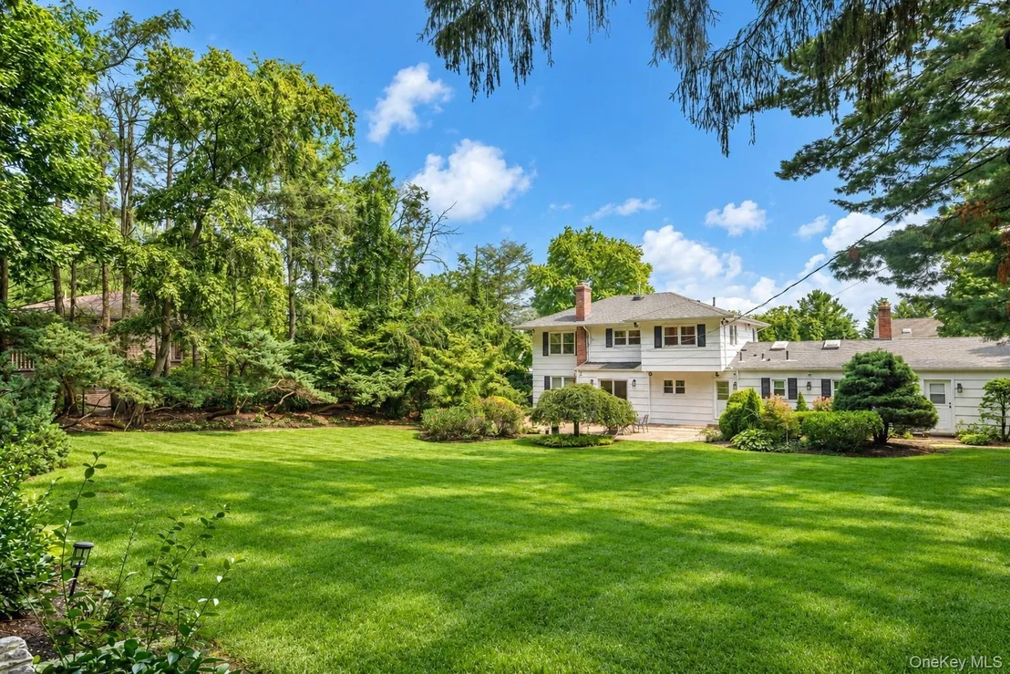 Photo of 20 Chestnut Drive