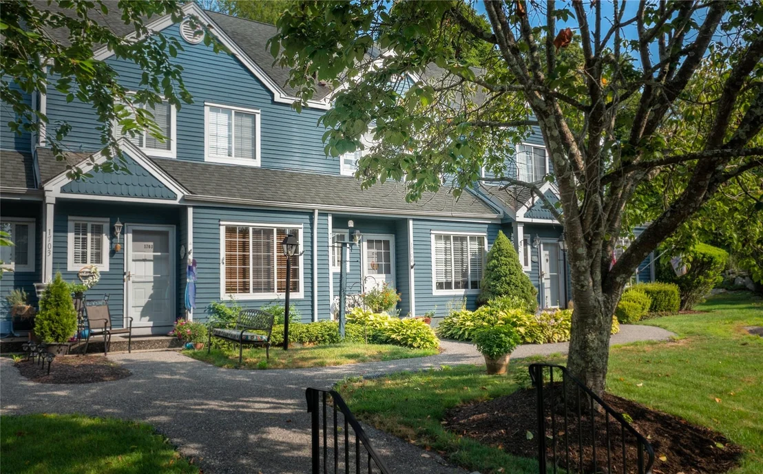 Photo of 1704 Windsor Lane