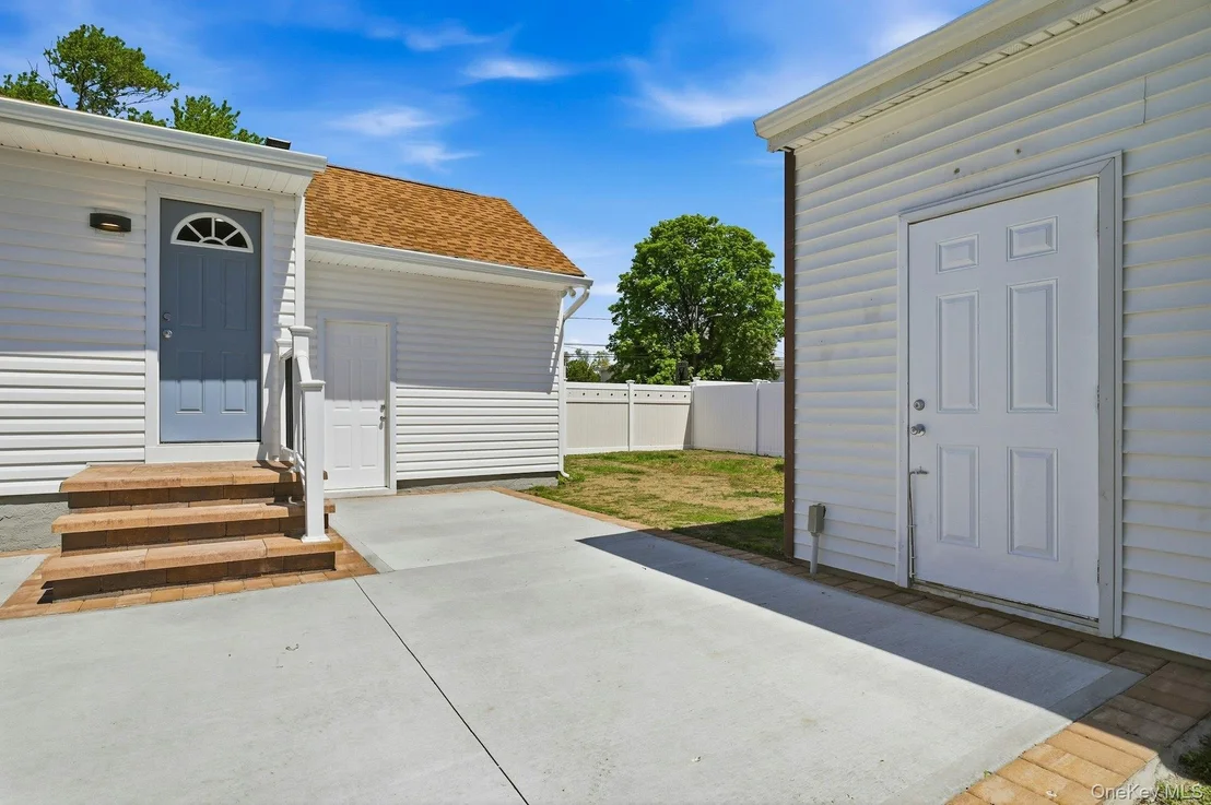Photo of 21 Robbins Street