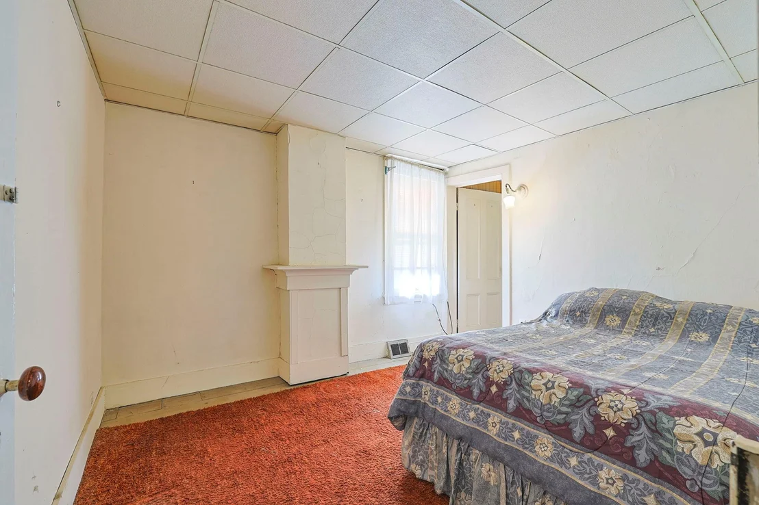 Photo of 16 Myrtle Avenue