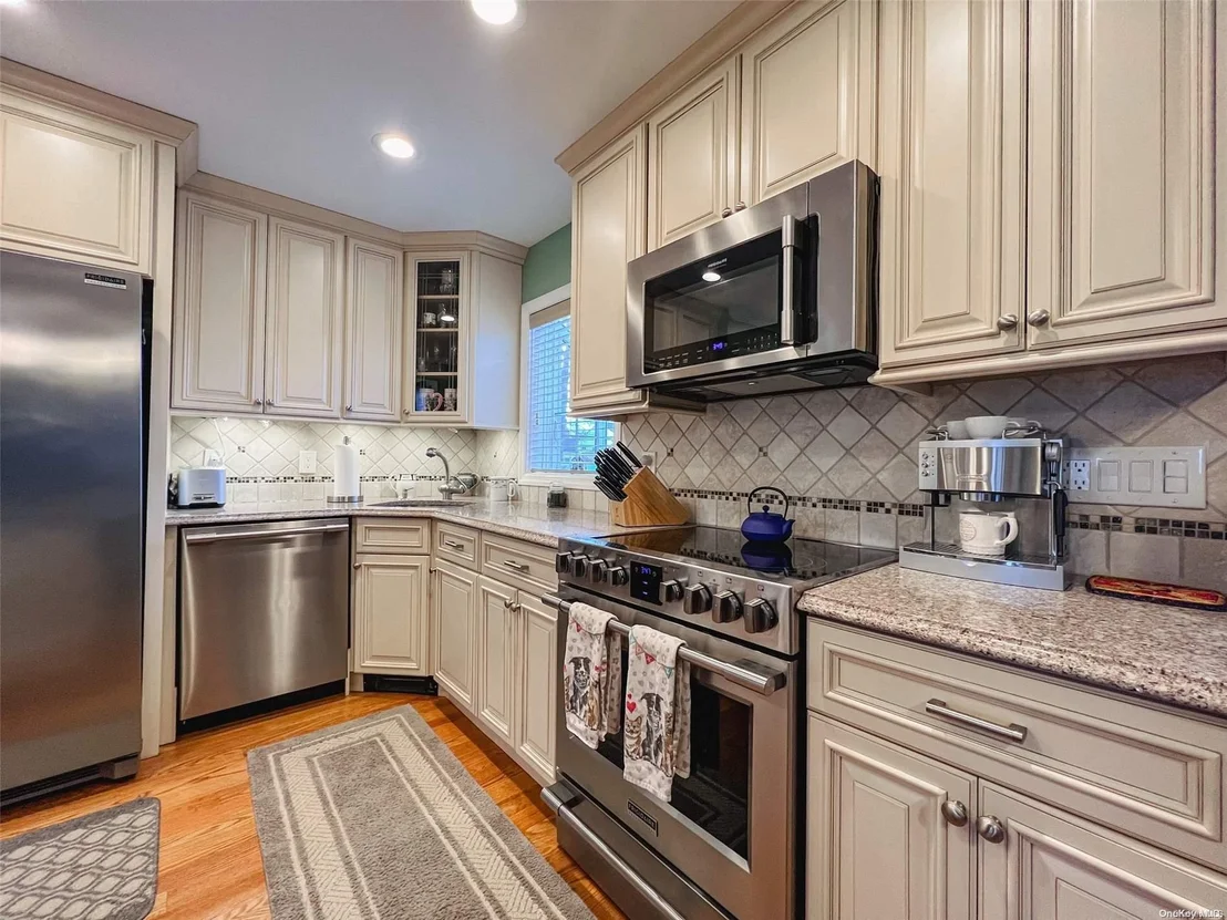 Photo of 19 Barbara Drive