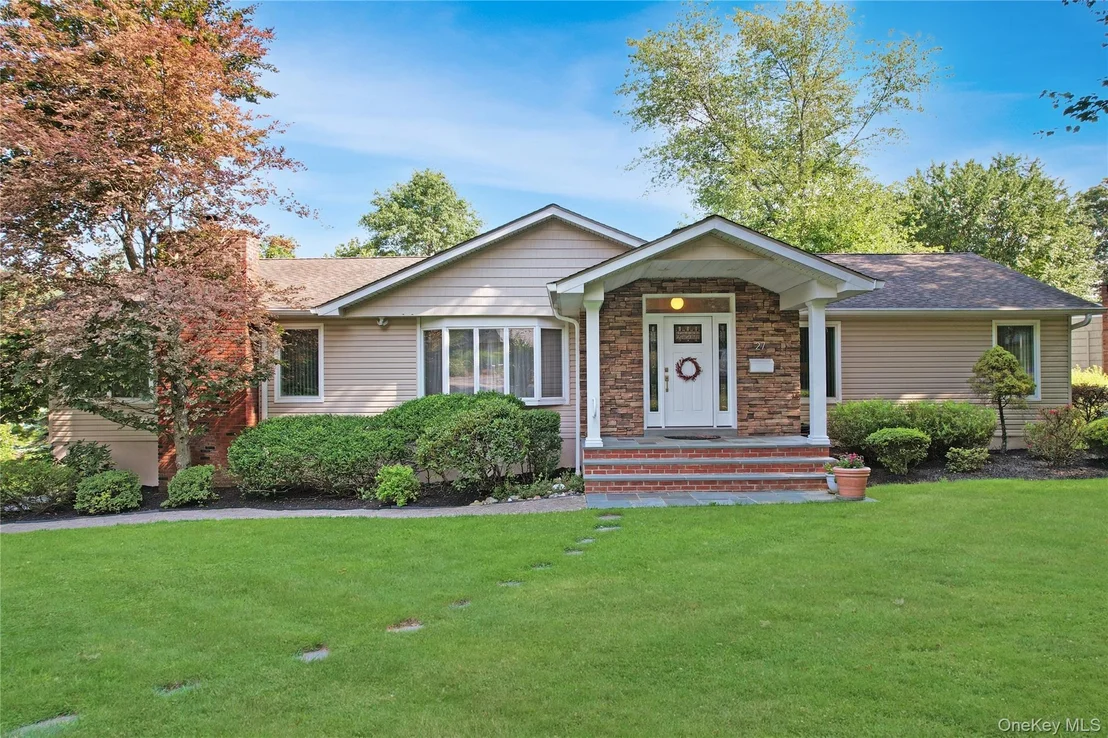 Photo of 27 Eldor Avenue