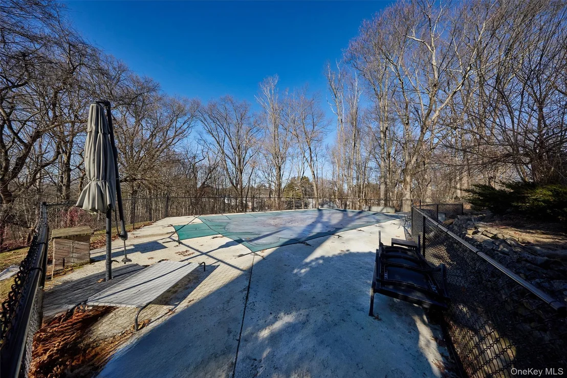 Photo of 90 Cedar Avenue