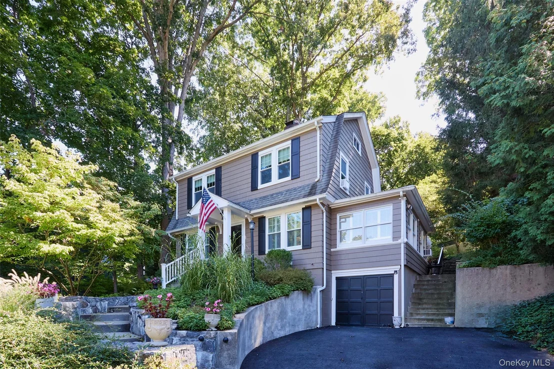 Photo of 22 Hillside Avenue