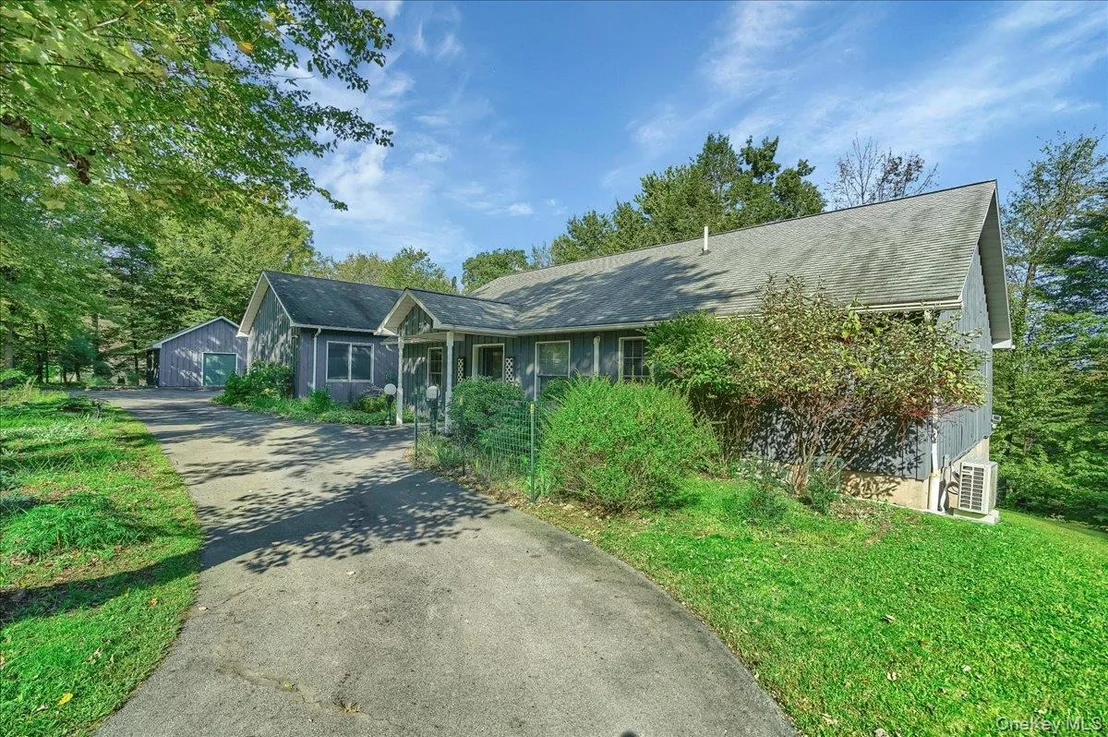 Photo of 20 Overlook Drive