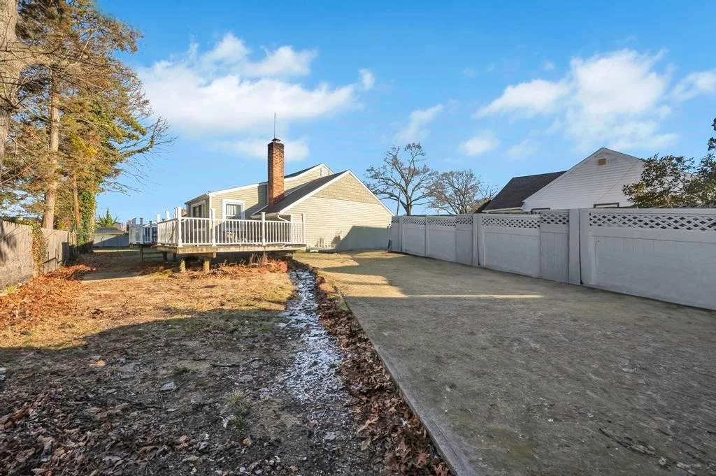 Photo of 82 Royal Drive