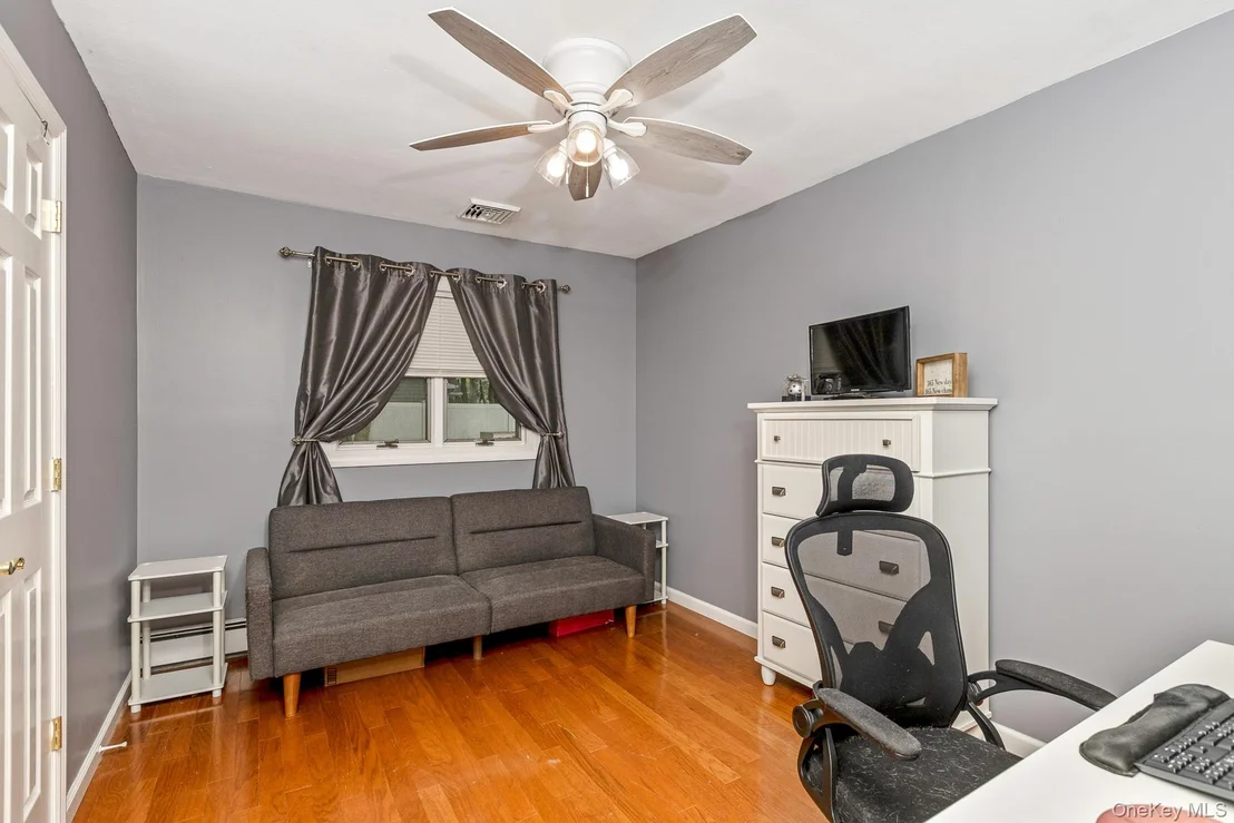 Photo of 21 Aberdeen Drive