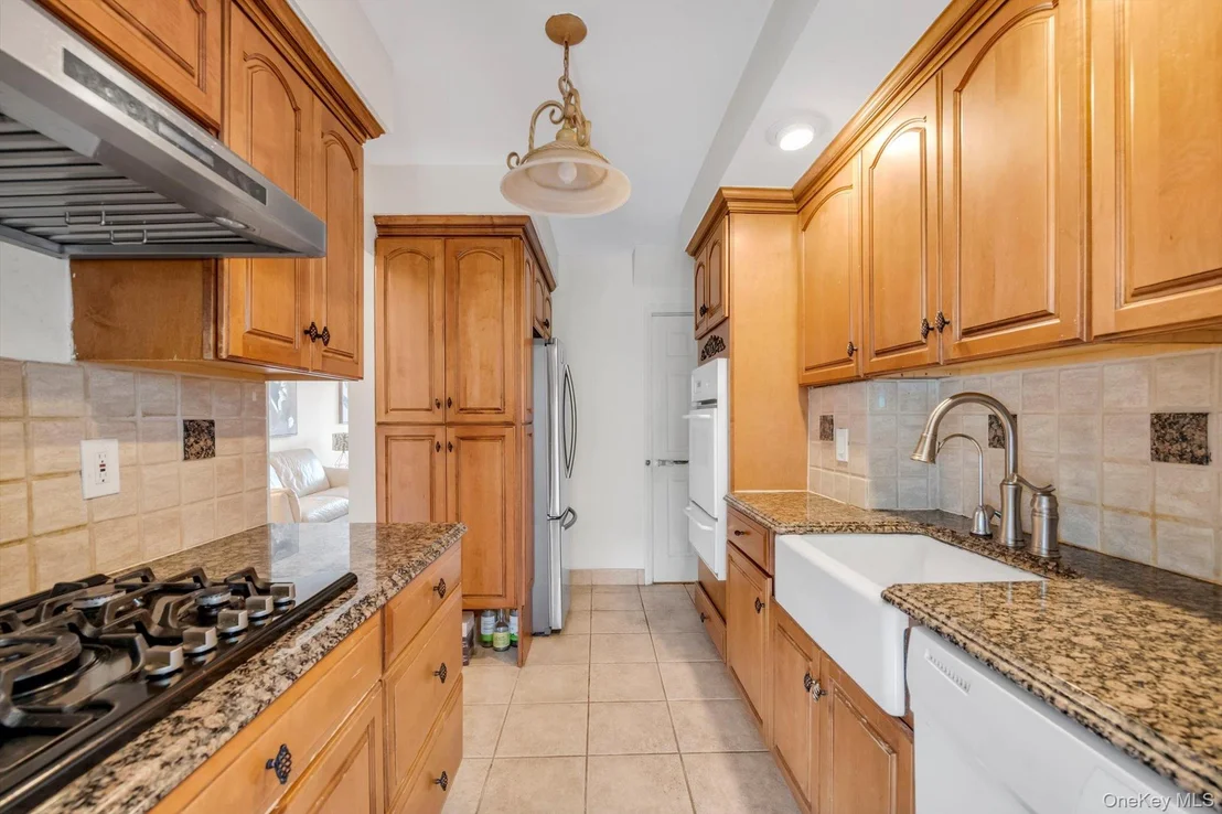 Photo of 15150 11th Avenue