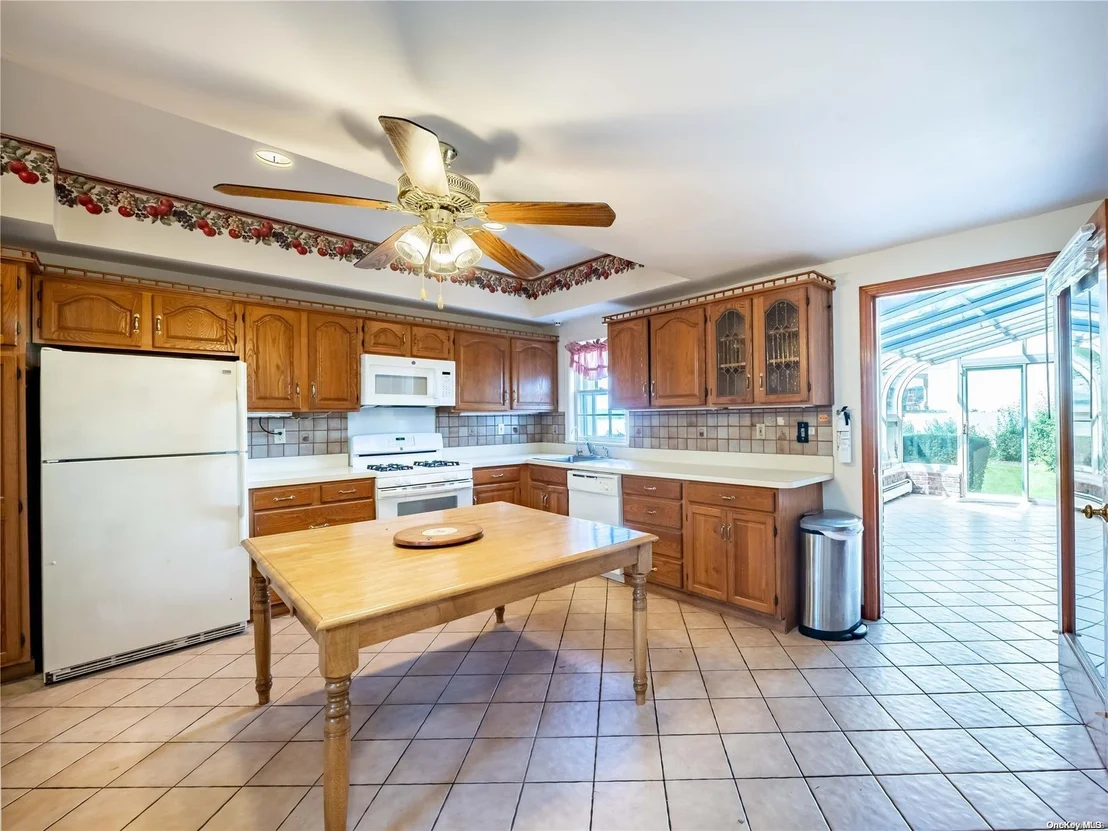 Photo of 128 Harbor Road