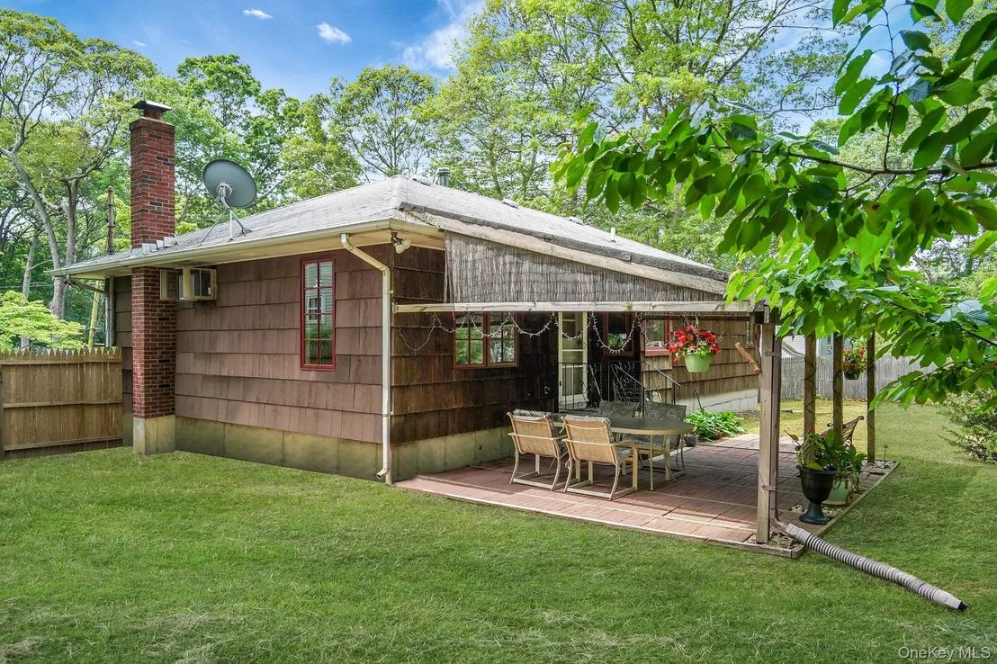 Photo of 29 Patchogue Road
