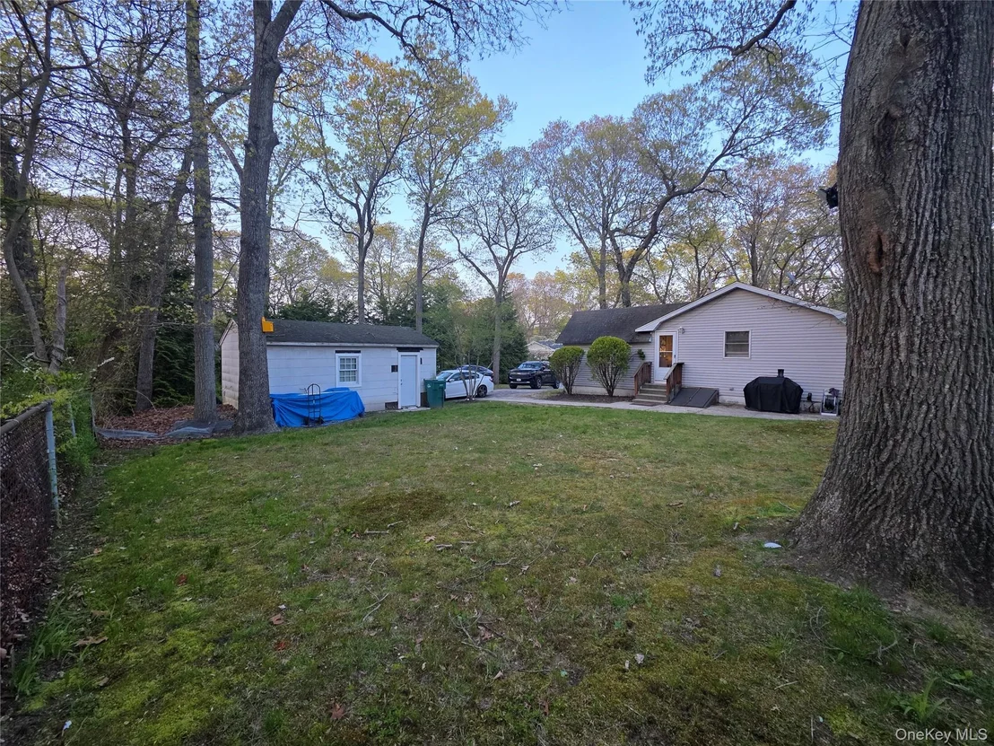 Photo of 117 Maple Avenue