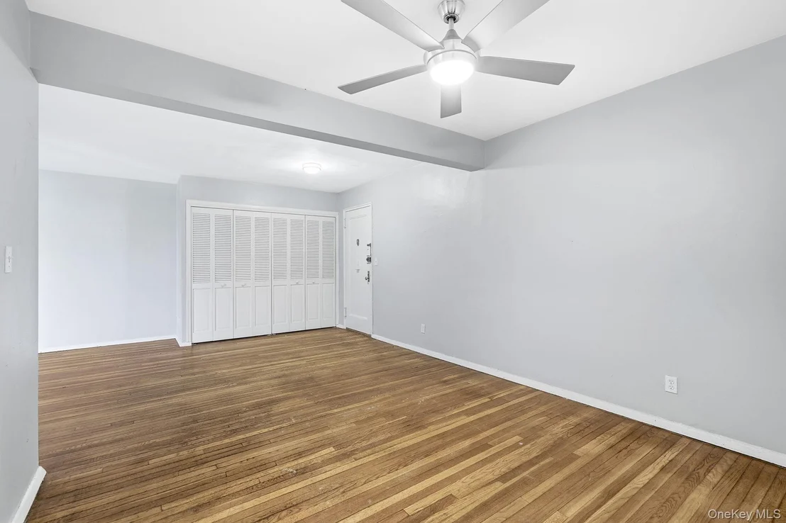 Photo of Unit 3F at 65 Durham Road