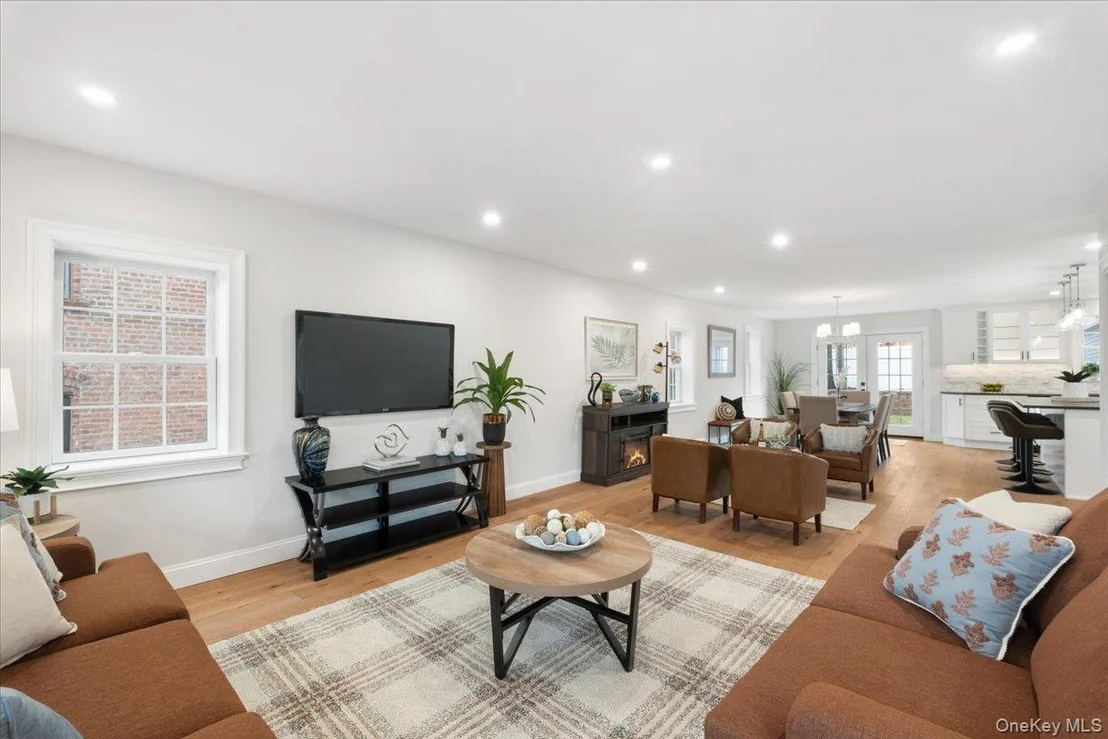 Photo of 32 Ackerman Street