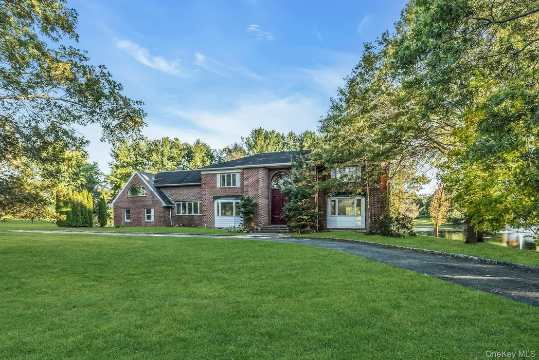 Photo of 21 Overbrooke Lane