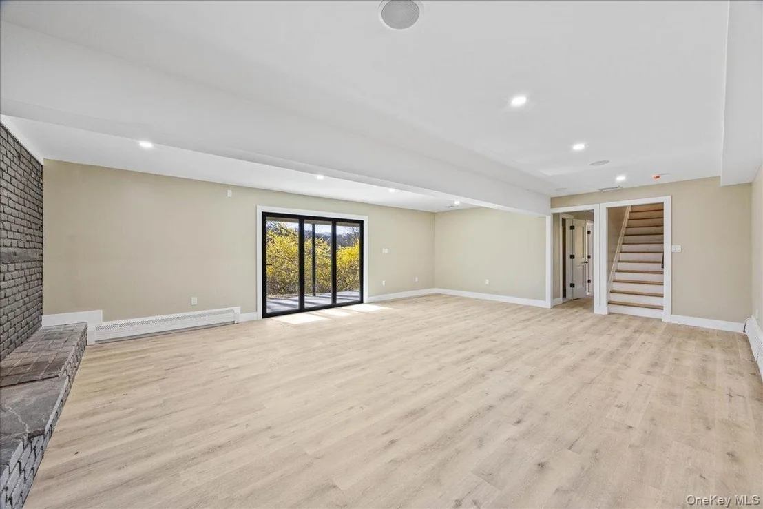 Photo of 11 Skyview Drive